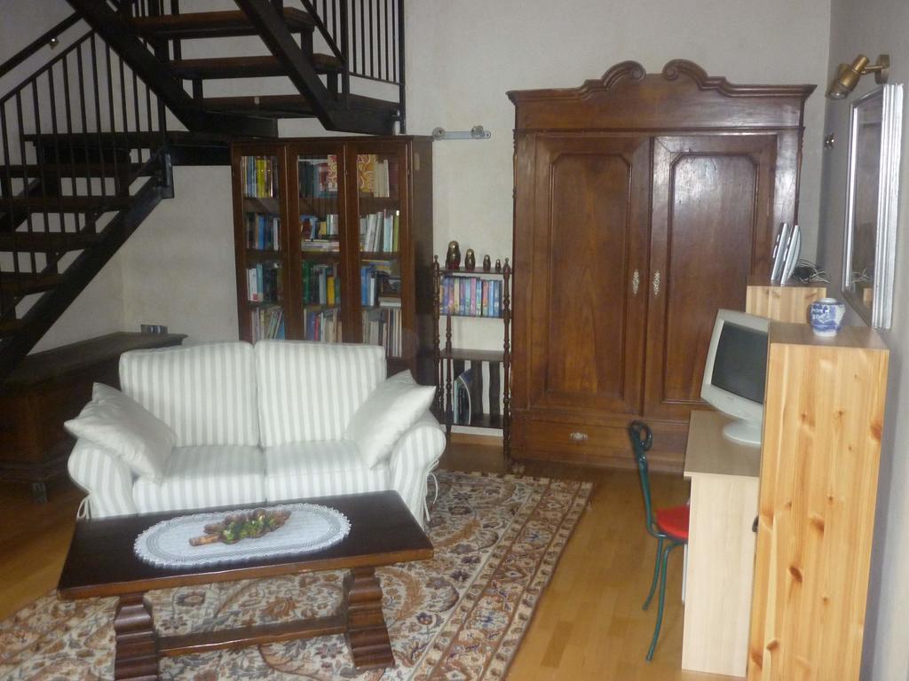 Hotel Art Peace And Food Villanova d'Asti Exterior foto